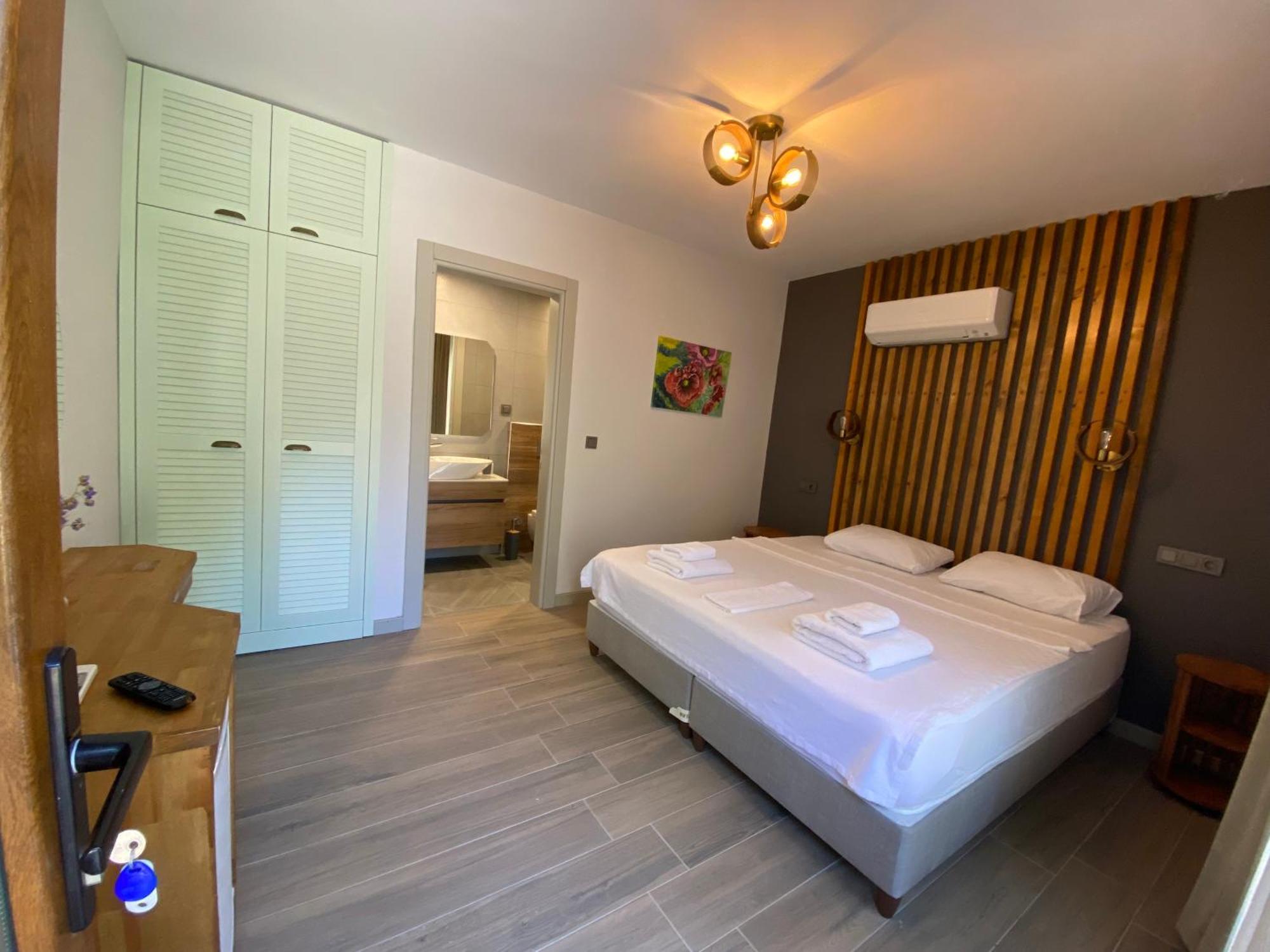 Elyada Otel Ve Bag Evi 8 Yas Ustu Бозджаада Екстериор снимка